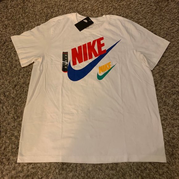 nike 2 futura t-shirt nike 2 futura t-shirt